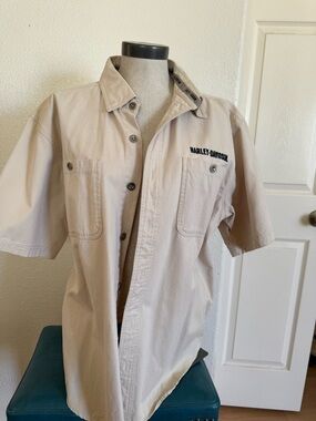 Harley-Davidson Beige Button-Up Shirt with Eagle Patch